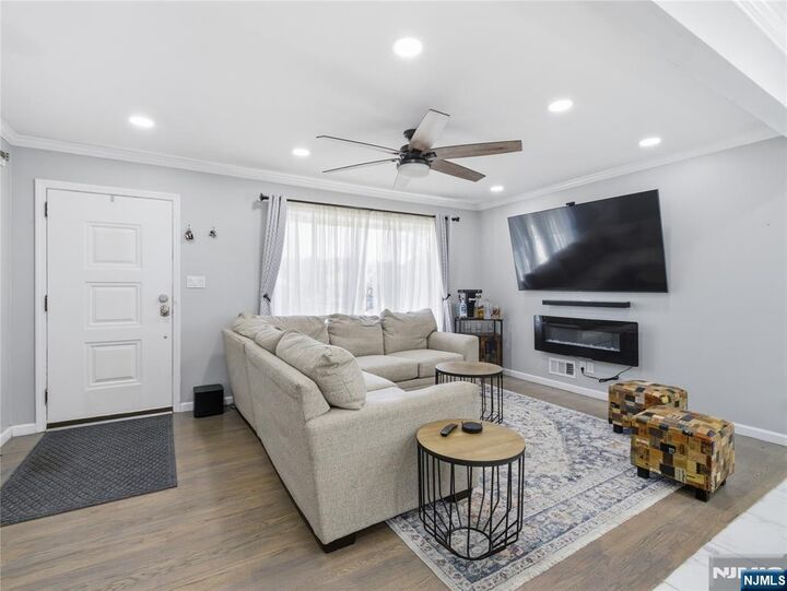 Property Photo:  98 Grove Street  NJ 07644 