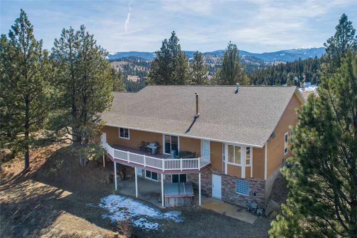 Property Photo:  7 Action Court  MT 59638 