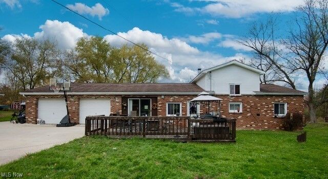Property Photo: 2024 S Newton Falls Road OH 44412