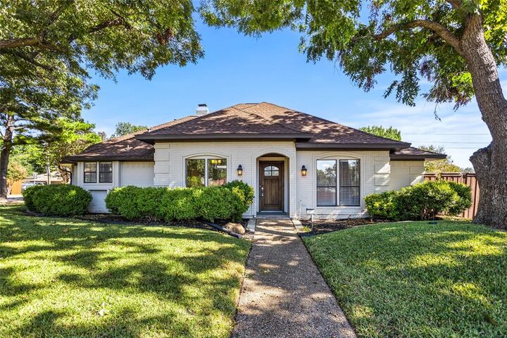 Property Photo: 2012 Hondo Drive TX 75074