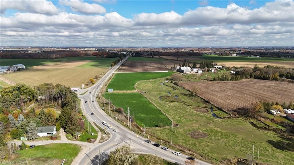 Property Photo:  926 King Street N  ON N2J 4G8