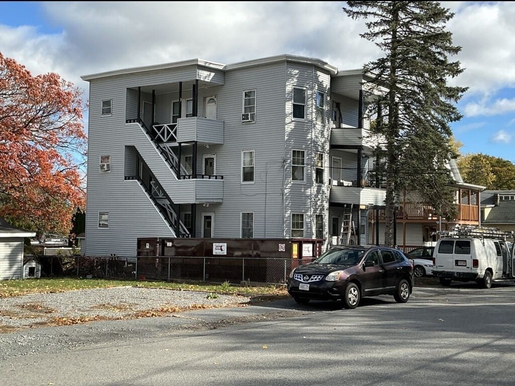 Property Photo:  6 Longwood Ave  MA 01453 