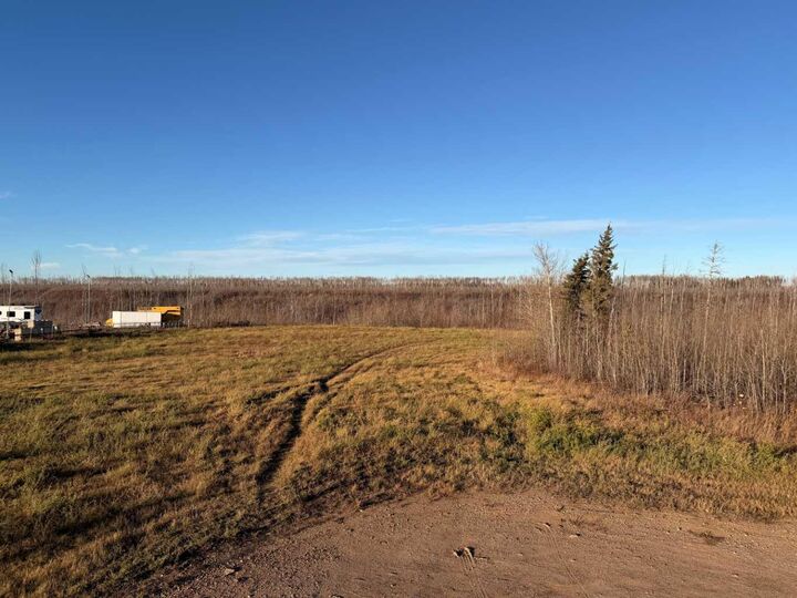 Property Photo: T28 Snow Eagle Drive AB T9H 0H8