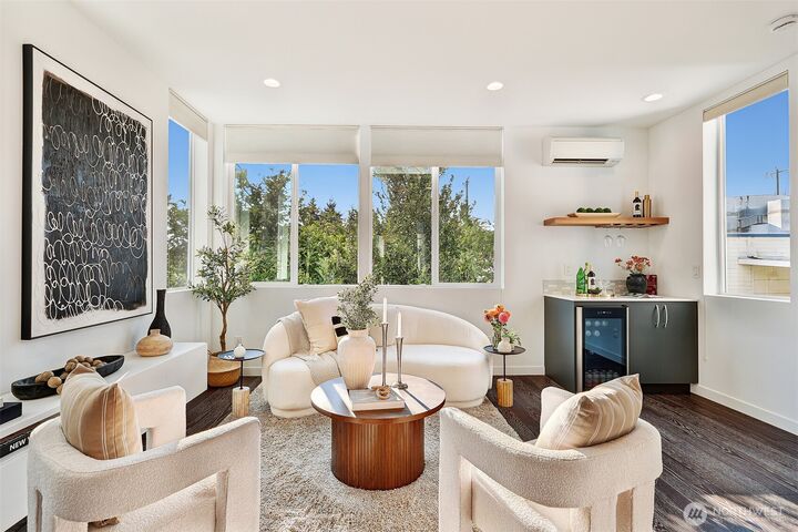 Property Photo: 7721 Mary Avenue NW A WA 98117