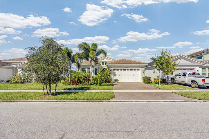 Property Photo:  4639 Pumello Drive  FL 33470 