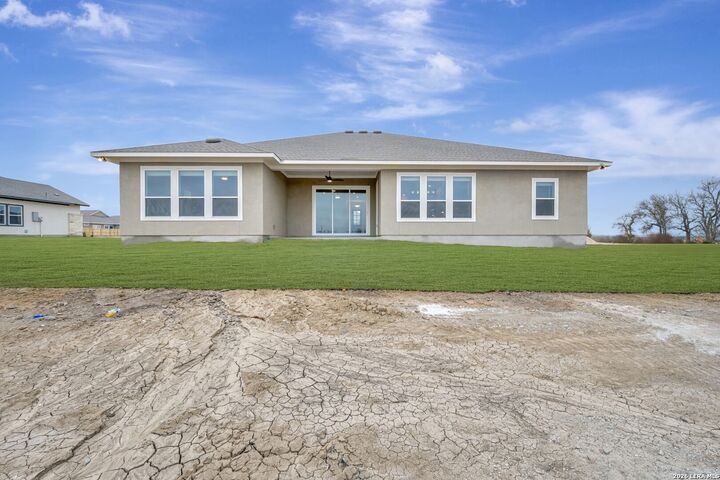 Property Photo: 272 Christian TX 78009