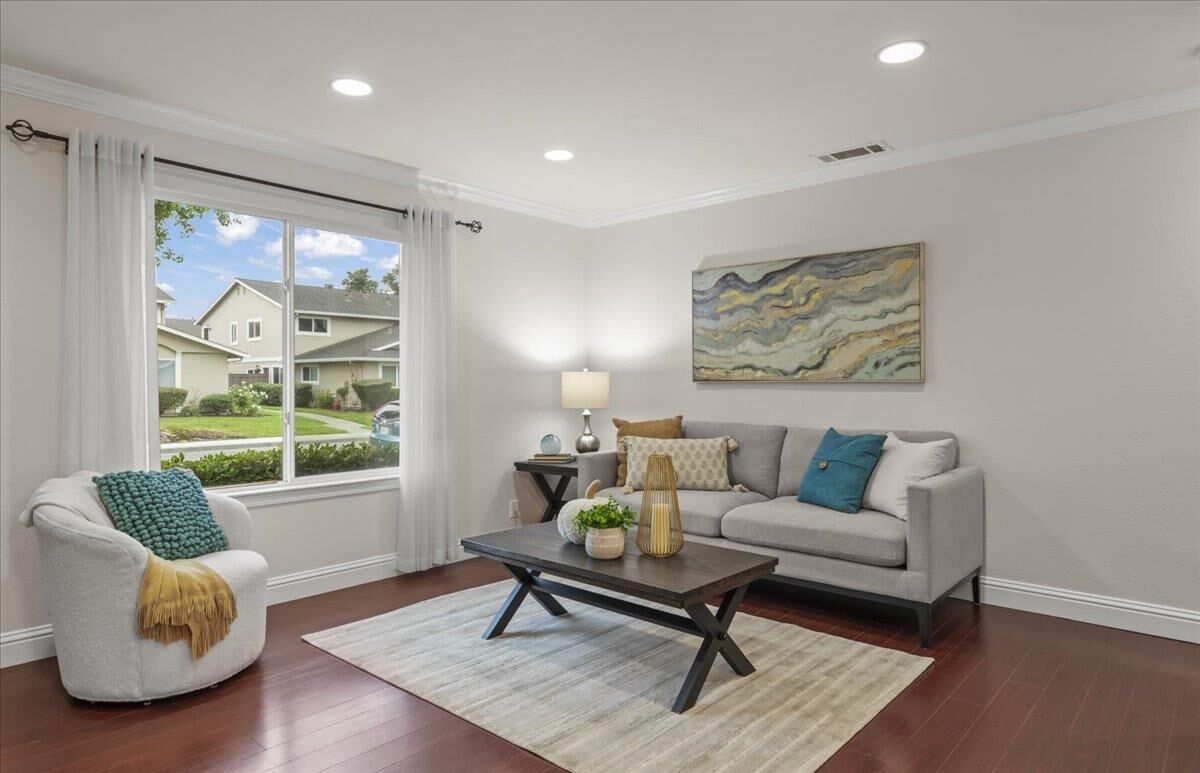 Property Photo: 336 San Miguel Court 1 CA 95035