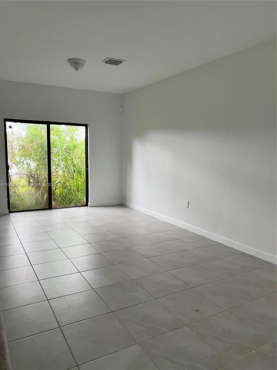 Property Photo: 10030 SW 228th Ter FL 33190