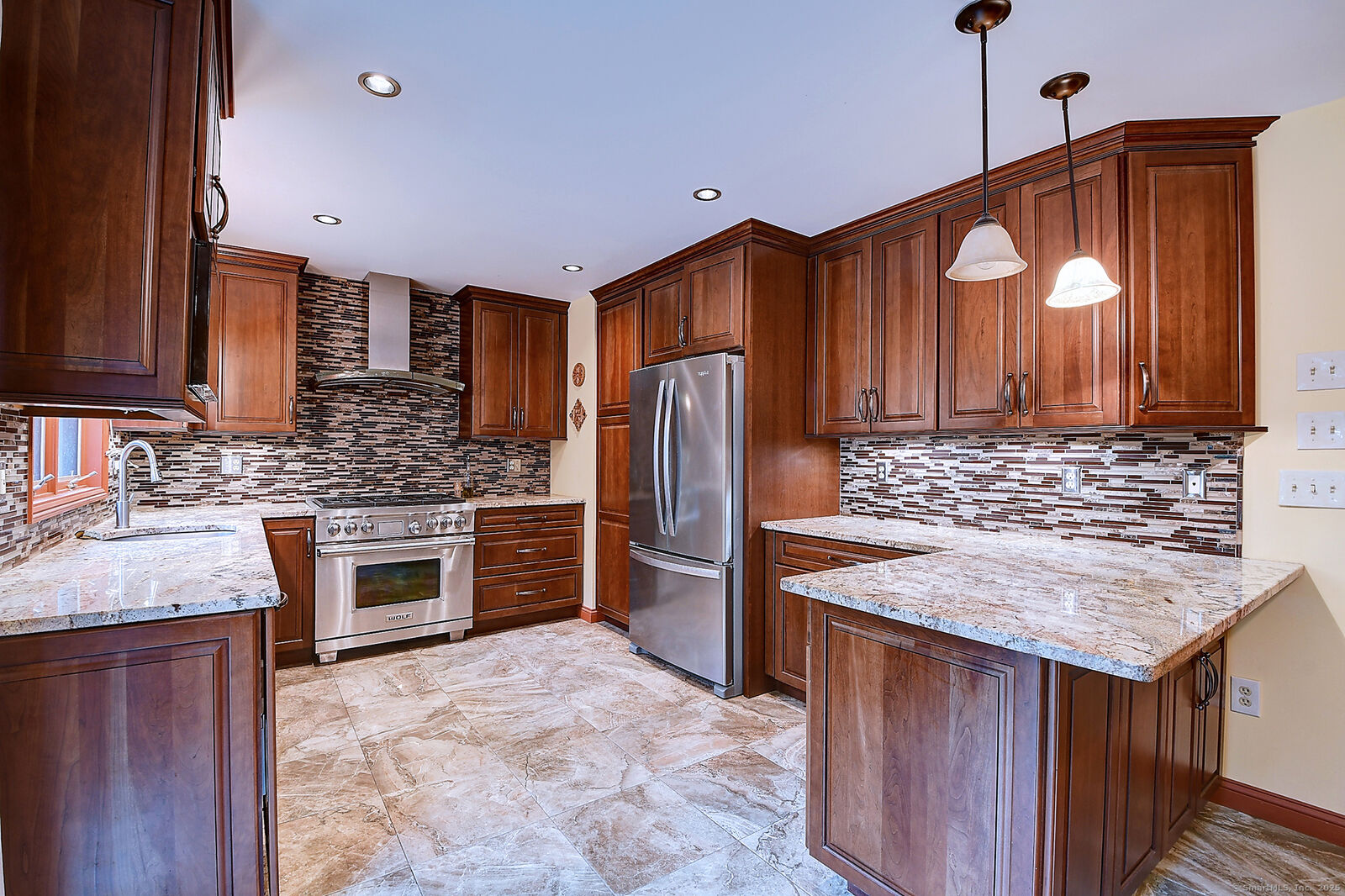 Property Photo:  35 Weekeepeemee Road  CT 06751 