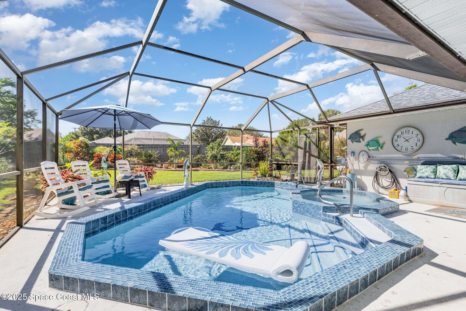 Property Photo: 879 Evergreen Place FL 32955