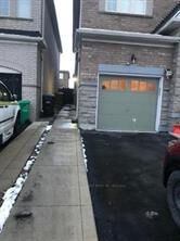 Photo de la propriété:  20 Washburn Road Bsmt  ON L6P 0V9 