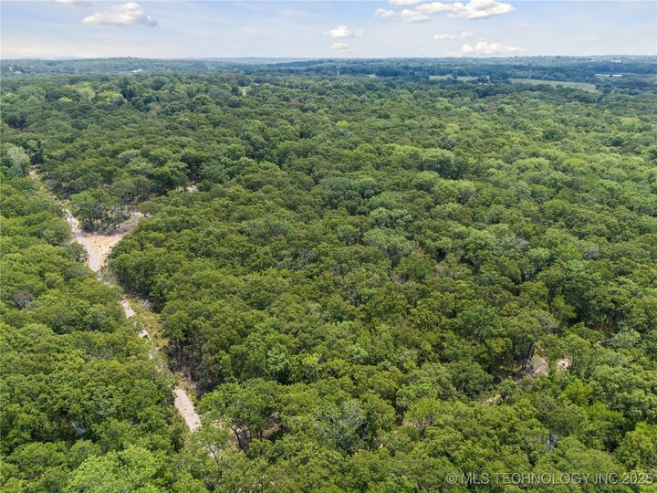 Property Photo:  20910 Black Jack Trail  OK 74039 