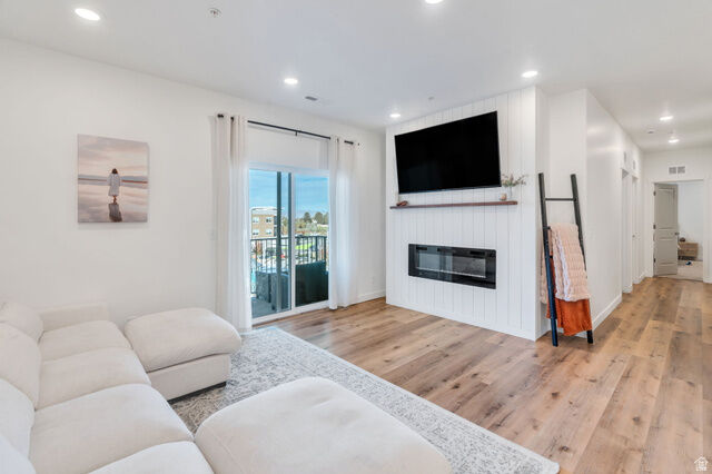 Property Photo:  2342 E 830 S 25  UT 84660 