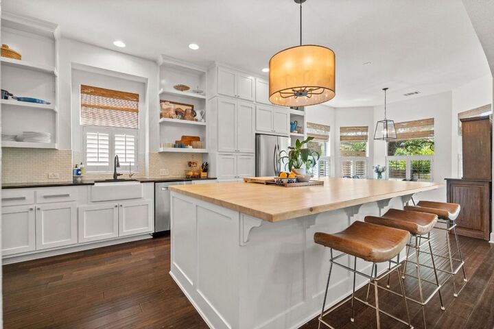 Property Photo: 12709 Monterey Path TX 78732