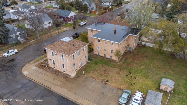 536 550 1st Street E  Dickinson ND 58601 photo
