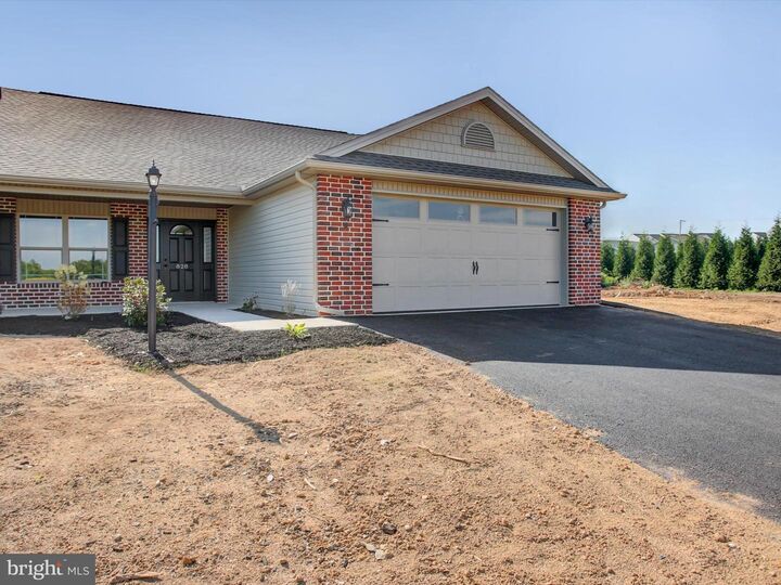 Property Photo: 828 Shadyside Drive PA 17202