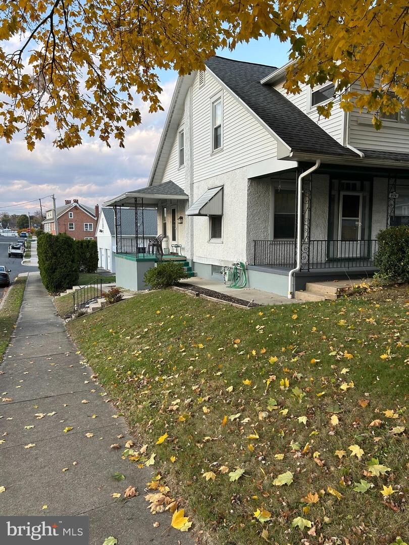 Property Photo: 979 New Holland Road PA 19607