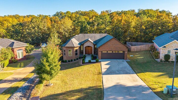 Property Photo: 172 Copper Mountain Loop AR 71913