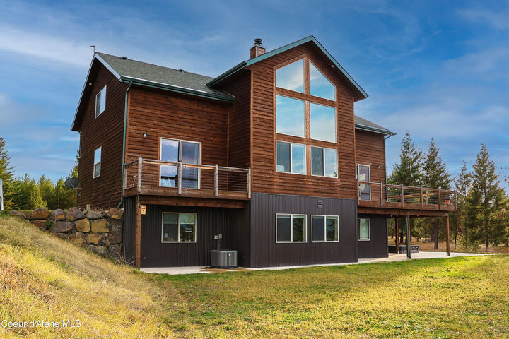 384 Pendleton Dr  Spirit Lake ID 83869 photo