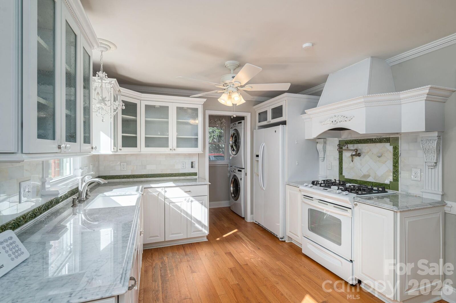 Property Photo:  1131 Woodvale Avenue  NC 28054 