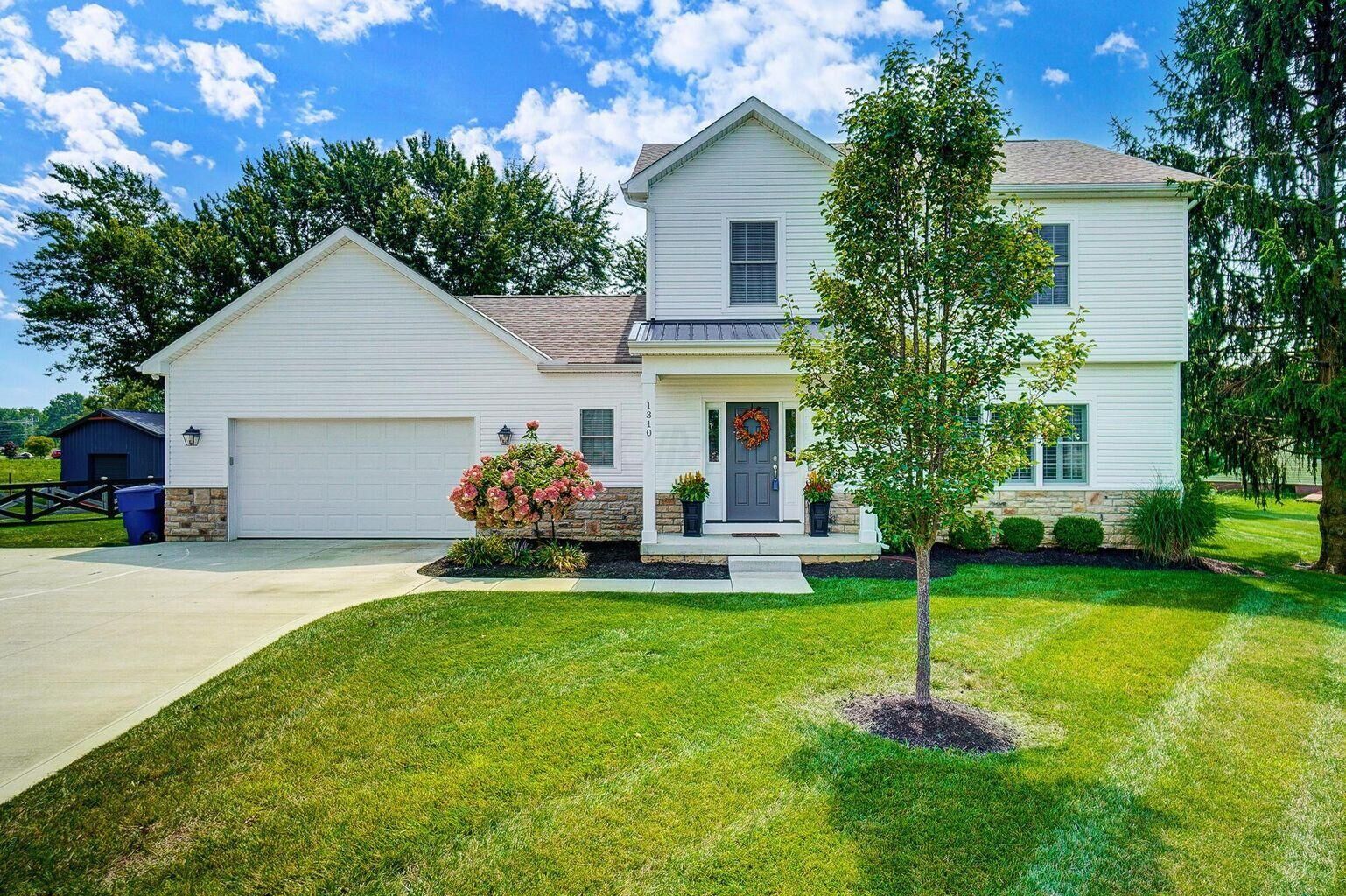 Property Photo:  1310 State Route 521  OH 43015 