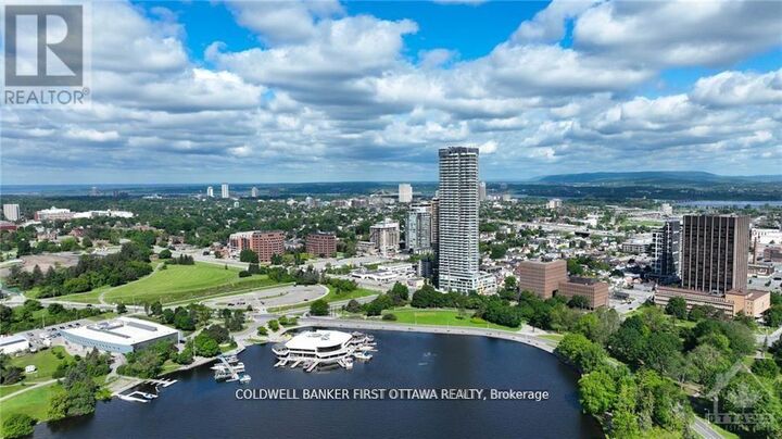 Property Photo: 805 Carling Avenue 1505 ON K1S 5W9