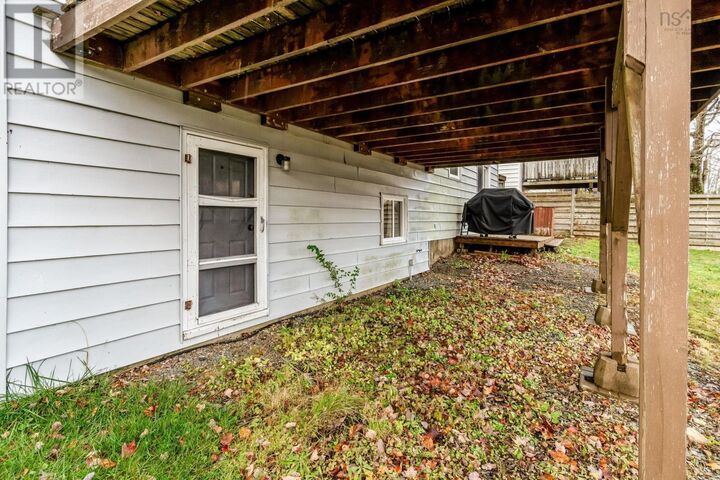 21 Wamphray Crescent  Dartmouth NS B2W 5B4 photo