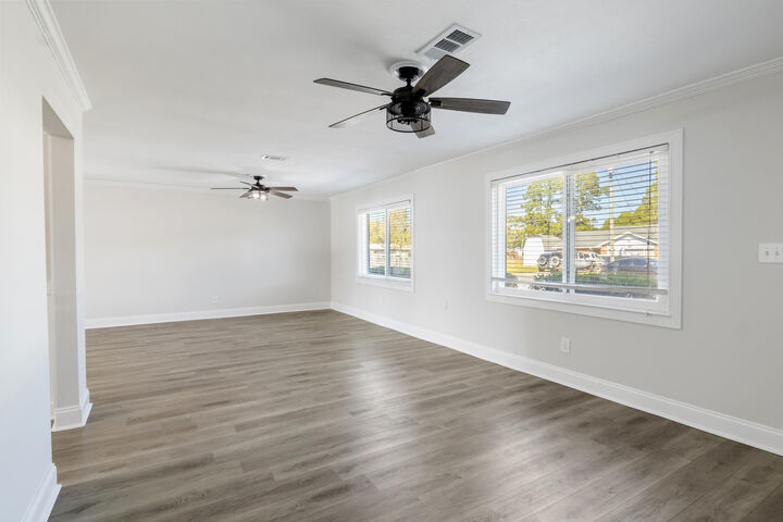 Property Photo:  220 Michael Avenue  FL 32569 