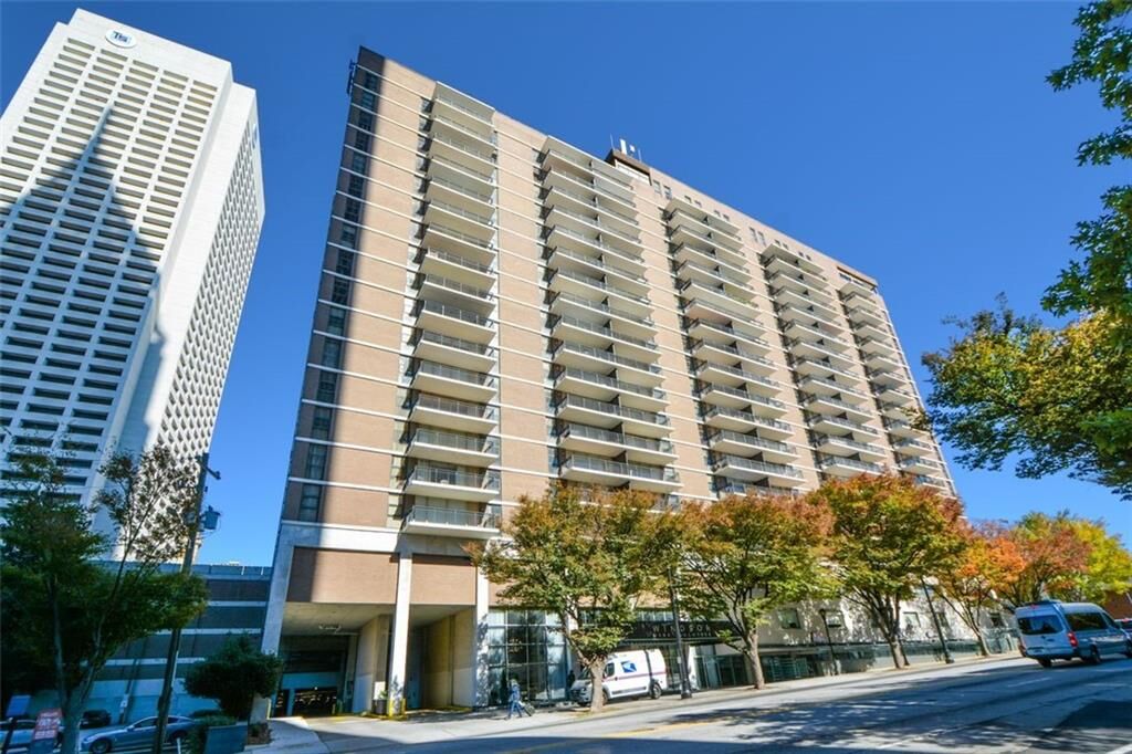 Property Photo: 620 Peachtree Street NE 916 GA 30308
