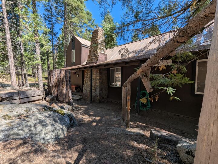 Property Photo:  65066 Stellar Jay Lane  CA 93628 