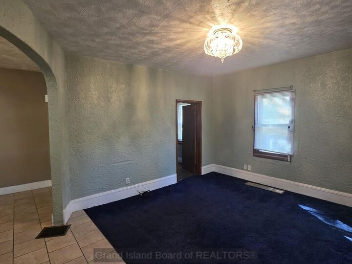 Property Photo:  223 W 8th St  NE 68801 