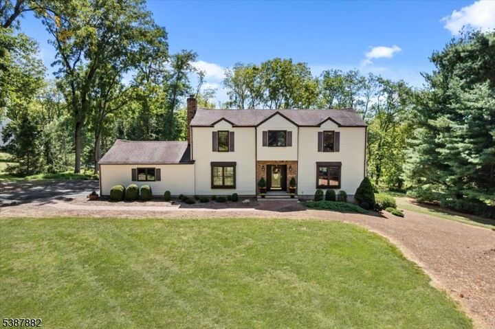 33 John Dr  Clinton Twp. NJ 08801 photo