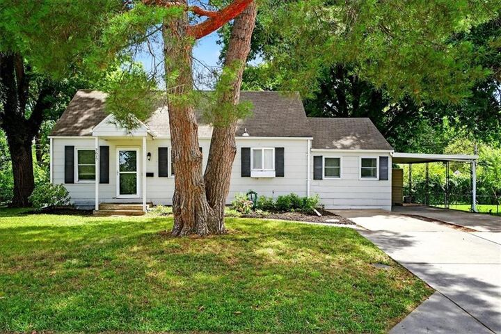 Property Photo:  7617 W 63rd Terrace  KS 66202 