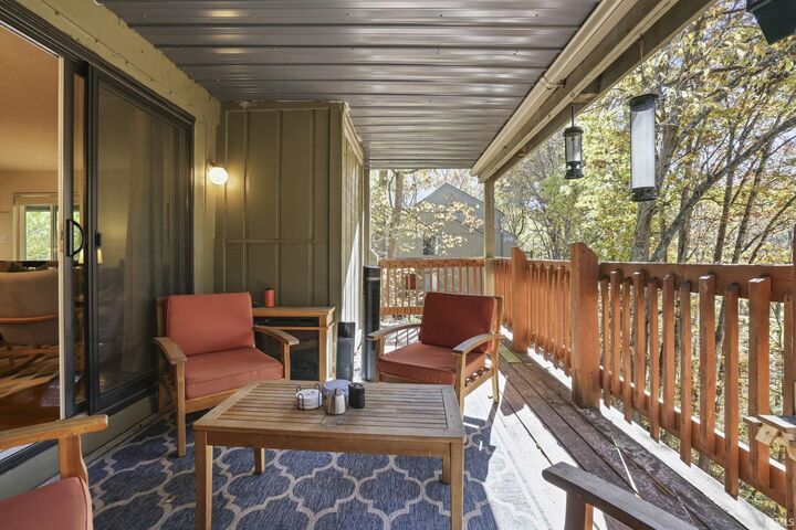 Property Photo:  9018 S Pointe Ridge Lane 10  IN 47401 