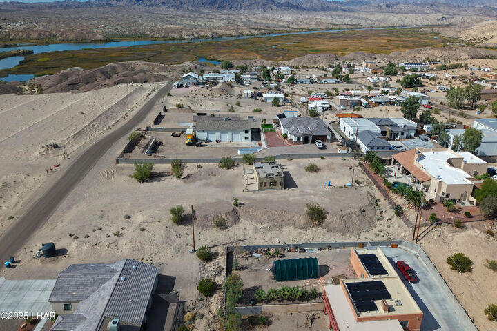 Property Photo: 1040 E Vista Dr AZ 86404