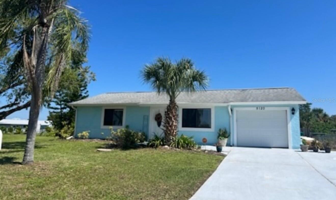 Property Photo:  5120 Chaves Circle  FL 33948 
