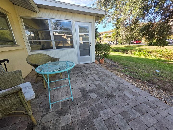 Property Photo: 390 301 Boulevard W 28D FL 34205