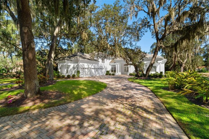 Property Photo: 10473 Cromwell Grove Ter FL 32827