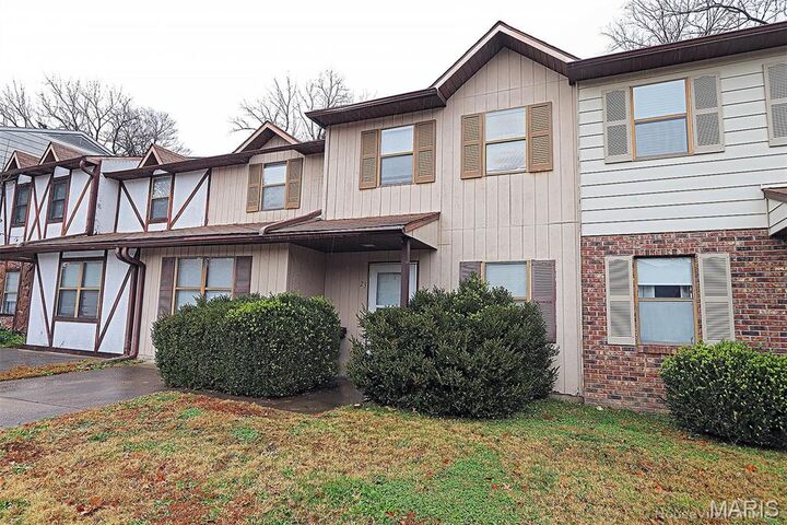 Property Photo:  1310 Lexington Avenue 23  MO 63701 