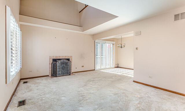 Property Photo: 7140 Olde Gatehouse Road IL 60477