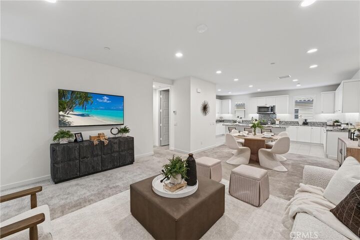 Property Photo:  38 Sanctuary Lane  CA 92692 