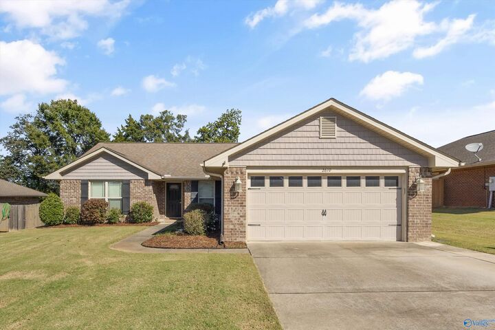 2610 Ashtynn Place  Huntsville AL 35803 photo