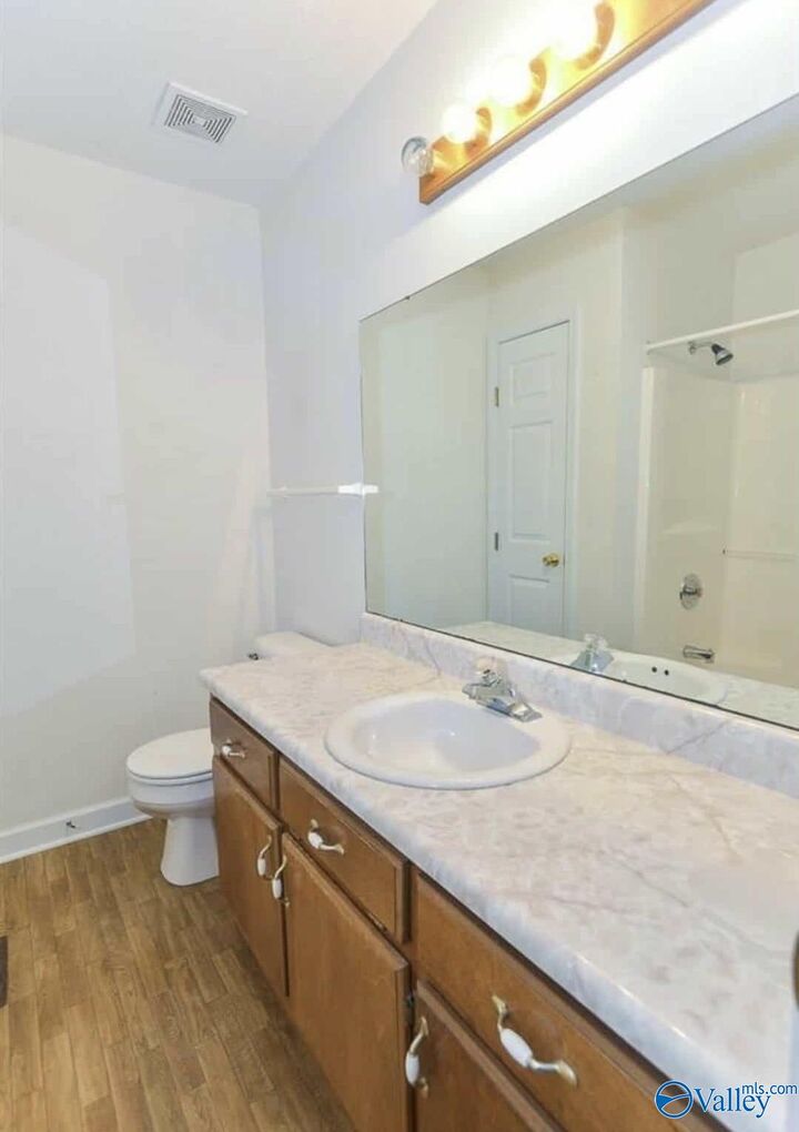 Property Photo: 25 County Road 392 AL 35673