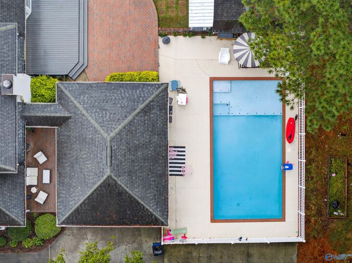 Property Photo:  109 Westminster Drive  AL 35906 