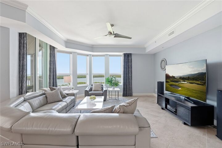 Property Photo: 285 Grande Way 801 FL 34110