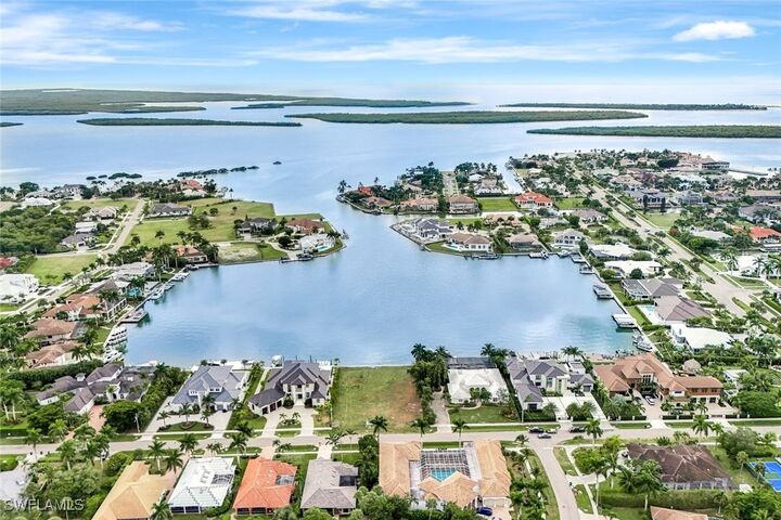 Property Photo:  1741 Ludlow Road  FL 34145 