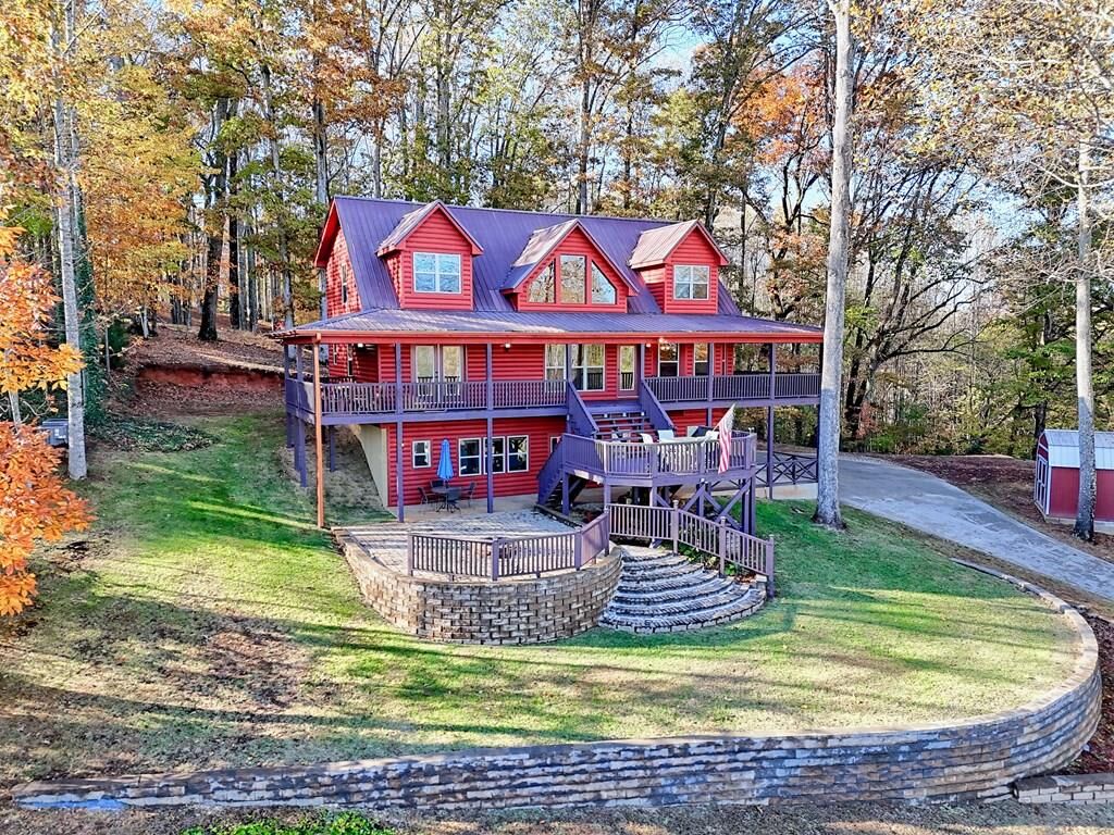 Property Photo:  1929 Lakeview Summit Drive  GA 30582 