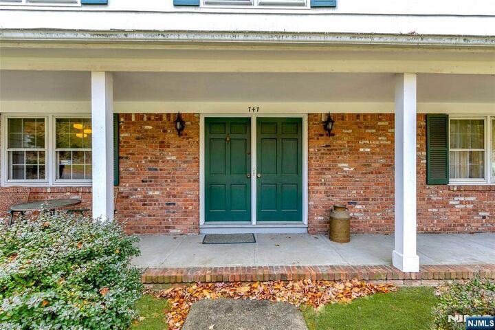 Property Photo: 747 Drayton Place NJ 07675