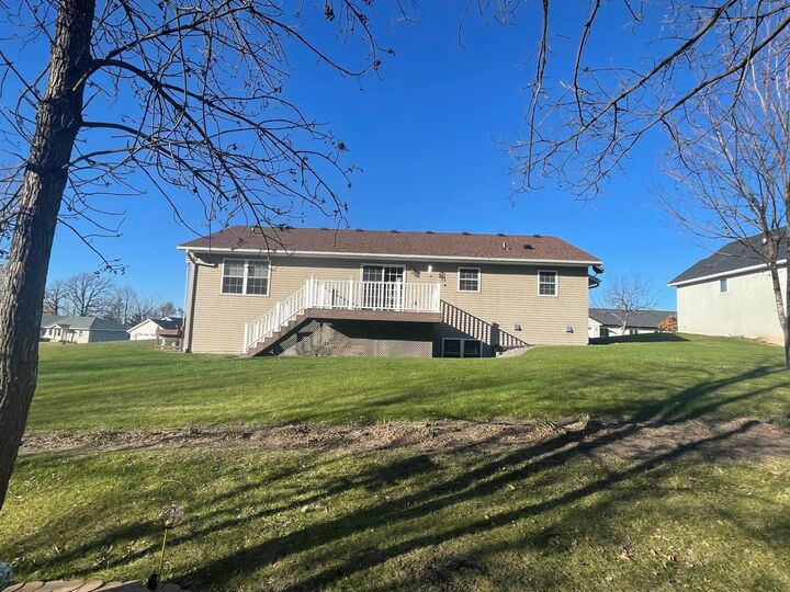 Property Photo: 915 4th Avenue NE MN 56347