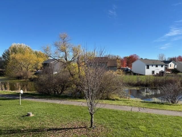 Property Photo:  110 Summerfield Drive  MN 55390 